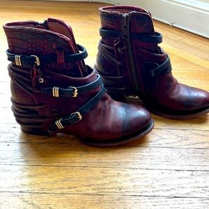 Crue style booties by Freebird, red croc/cognac leather booties